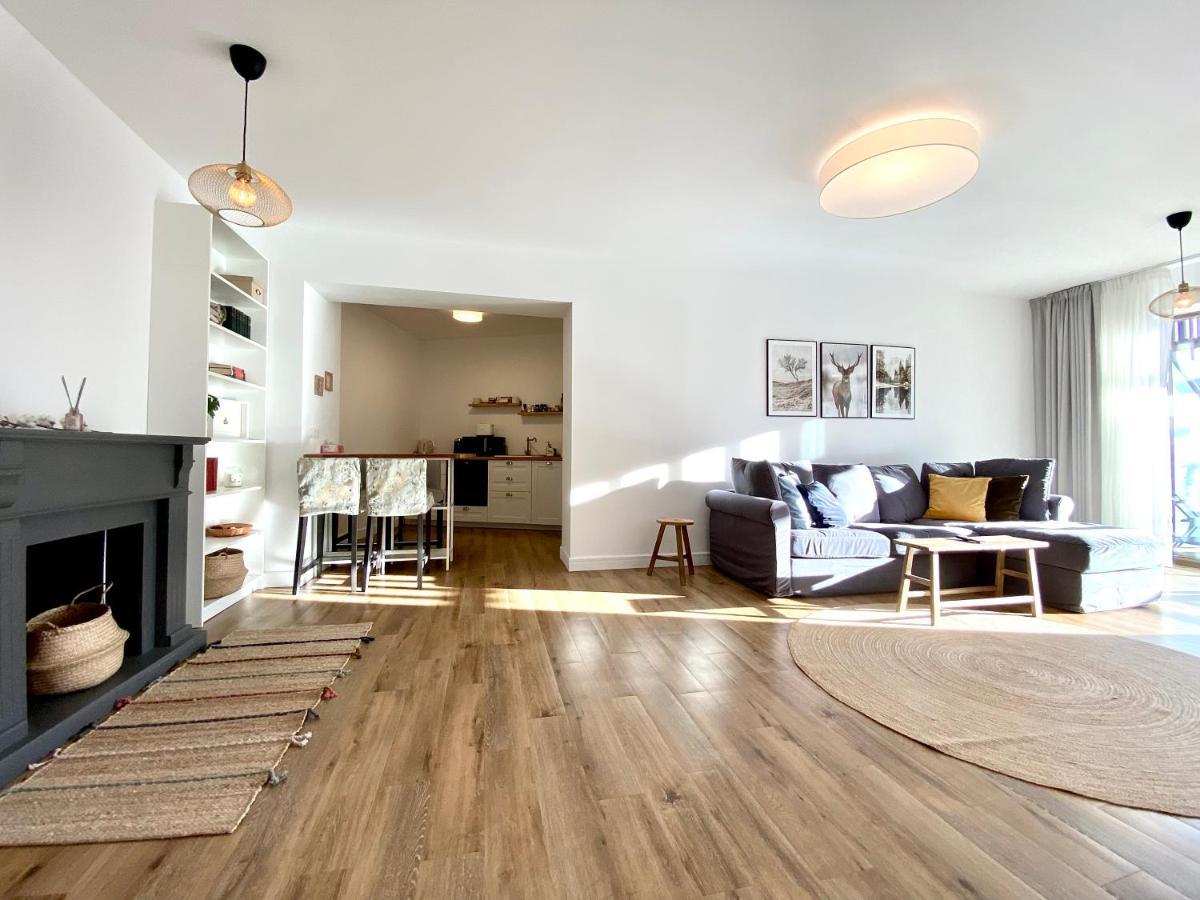 Cosy Hollow - Pet Friendly Braszów Zewnętrze zdjęcie