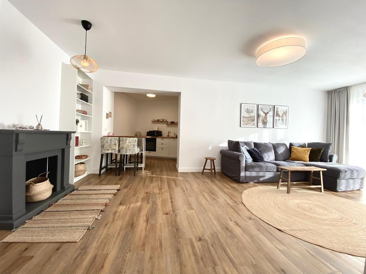 Cosy Hollow - Pet Friendly Braszów Zewnętrze zdjęcie